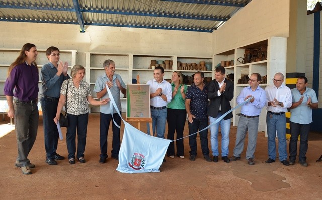 2017322_FOTO - Vereadores participam da homenagem ao Padua da Coden